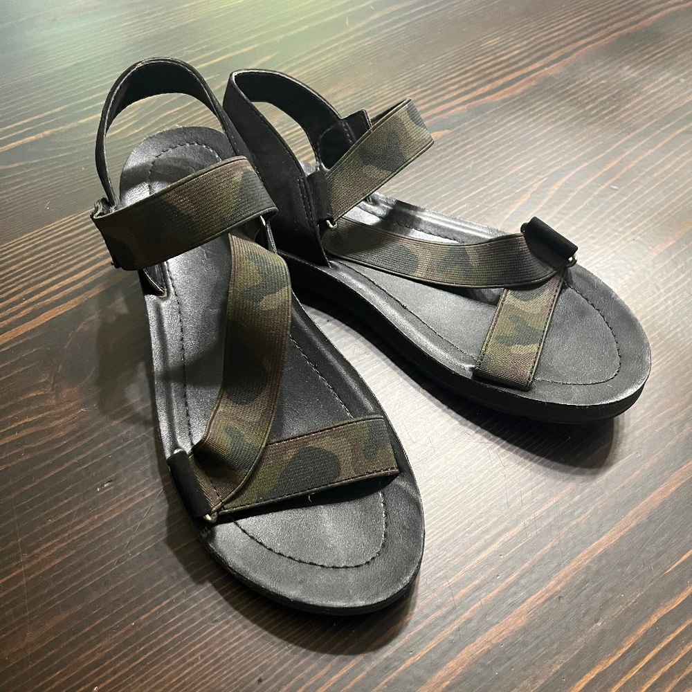 Soda Womens Comfortable Footbed Sandals